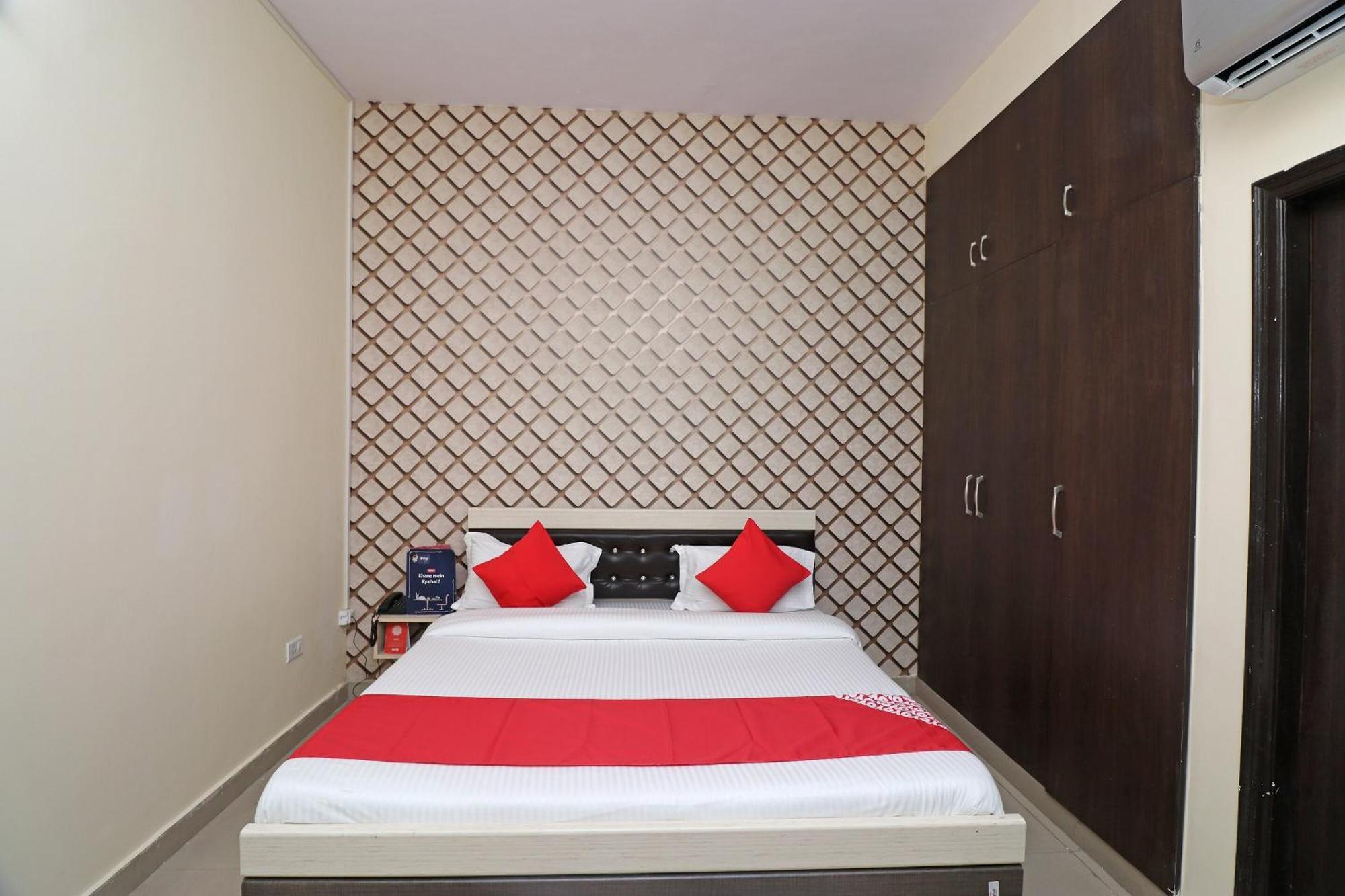Hotel O Dream Residency Фаридабад Экстерьер фото